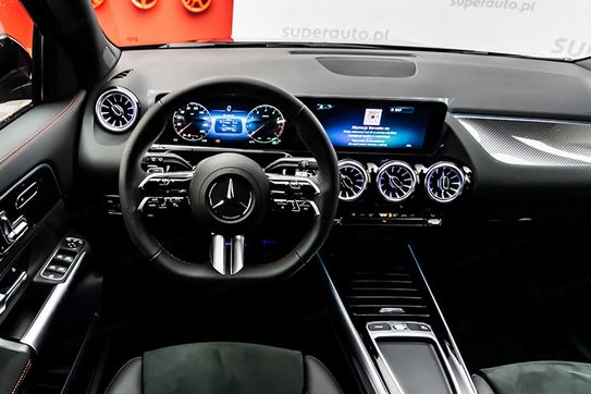 Mercedes GLA 220 4-Matic AMG Line