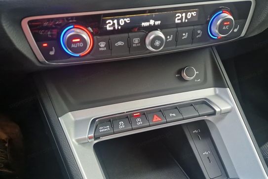 Audi Q3 35 TFSI S Line