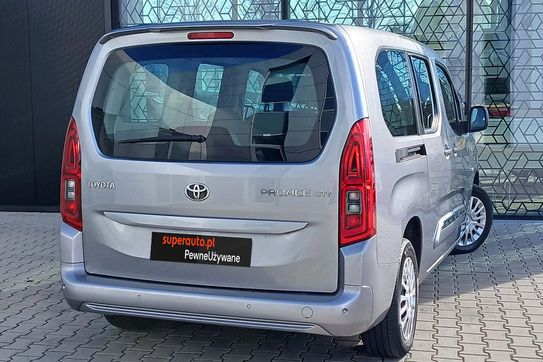Toyota Proace City Verso Long L2H1 Business