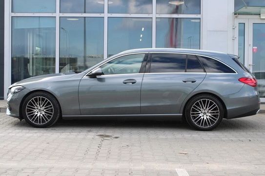 Mercedes Klasa C Kombi 220 d Avantgarde