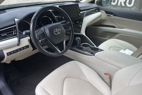 Toyota Camry Executive 2.5 Hybrid  CVT