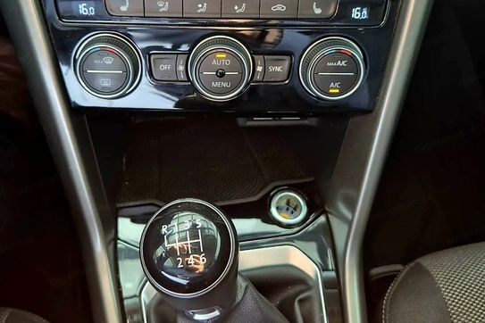 Volkswagen T-Roc 1.0 TSI Advance