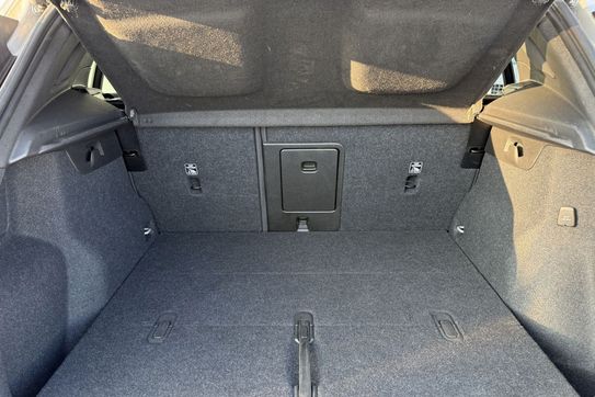 Volvo XC40 B3 B Plus Bright