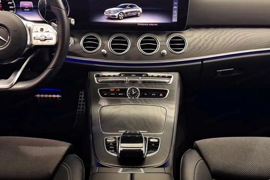 Mercedes E Klasa 200 4-Matic AMG
