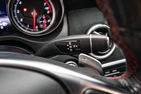 Mercedes CLA 220 4-Matic