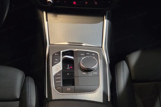 BMW Seria 3 318i M Sport aut