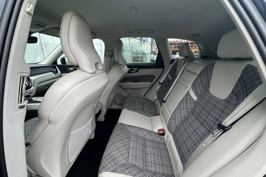 Volvo XC60 D4 Momentum Pro aut