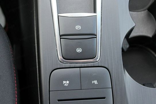 Ford Kuga 2.5 Duratec Fhev St-Line