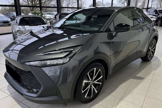 Toyota C-HR Style 2.0 Hybrid Dynamic Force Plug-in