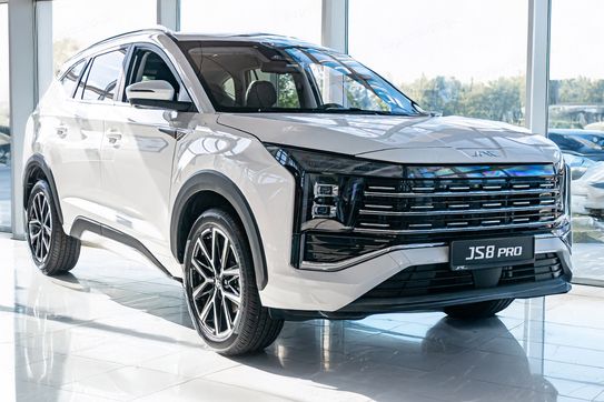 Jac JS8 1.5 T-GDI 7 DCT 6os.