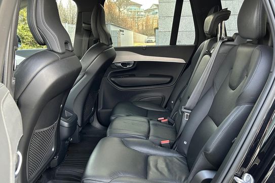 Volvo XC90 B5 D AWD Plus Dark 7os aut