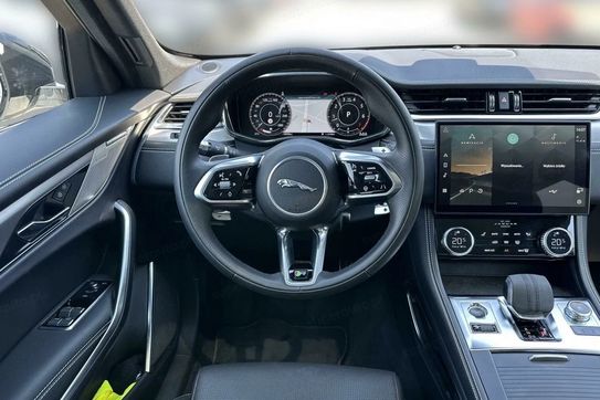 Jaguar F-Pace 3.0 P400 AWD R-Dynamic SE