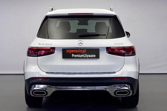 Mercedes GLB 200 4-Matic AMG Line 8G-DCT