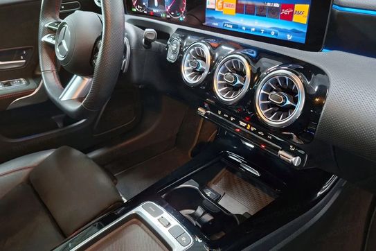 Mercedes Klasa A 200 AMG Line