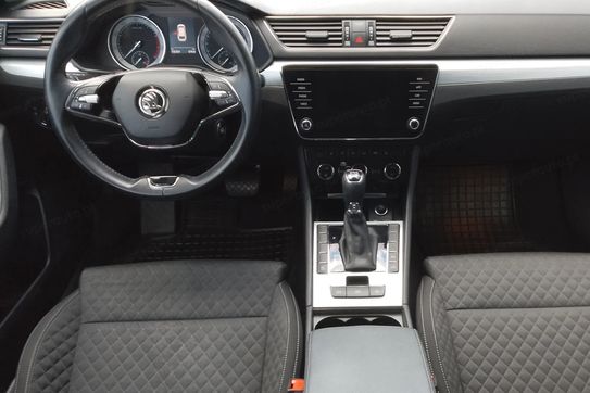 Skoda Superb 1.5 TSI Ambition DSG