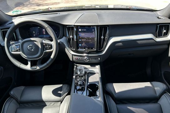 Volvo XC60 B5 B AWD Plus Black Edition aut