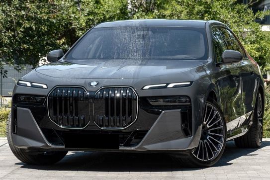 BMW Seria 7 740d xDrive M Sport