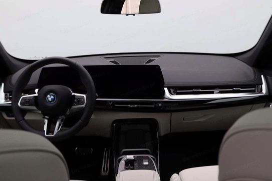 BMW iX1 eDrive20 M Sport