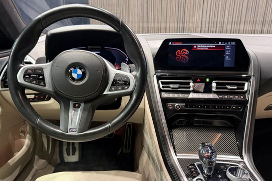 BMW Seria 8 M850i xDrive