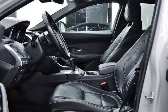 Jaguar E-Pace 2.0 i4P AWD R-Dynamic S