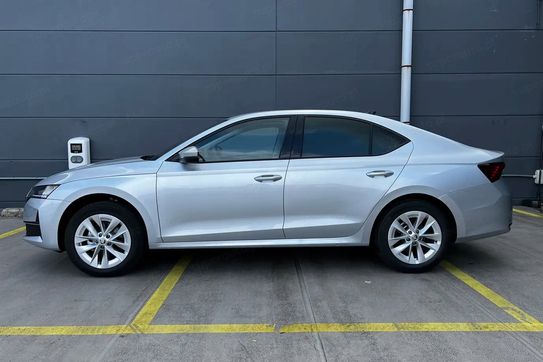 Skoda Octavia Selection 1.5 TSI mHEV DSG