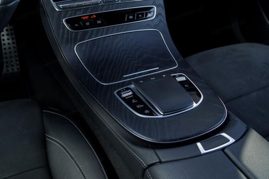 Mercedes Klasa E 220 d mHEV AMG 9G-Tronic