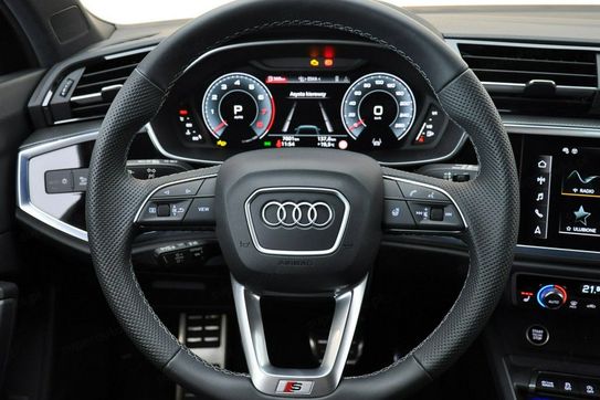 Audi Q3 40 TFSI quattro S tronic