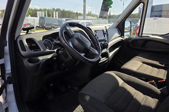 Iveco Daily 50C18 Kontener Chłodnia 8EP + Winda