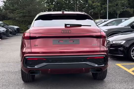 Audi Q5 TFSI quattro Sportback S line