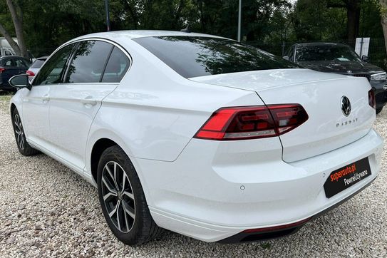 Volkswagen Passat 2.0 TDI EVO Business DSG
