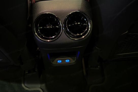 Mercedes GLB 200