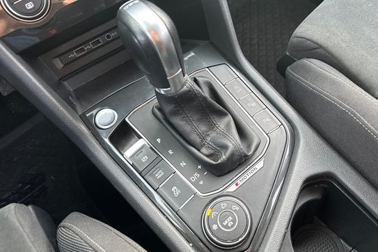 Volkswagen Tiguan Allspace 2.0 TDI 4Mot. SCR Highline DSG