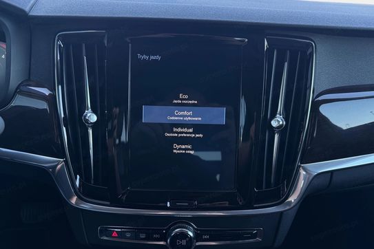 Volvo S90 D5 AWD Geartronic Inscription