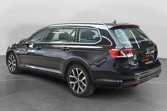 Volkswagen Passat 1.5 TSI Business DSG