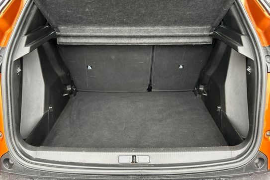 Peugeot 2008 Active 1.2 PureTech EAT8