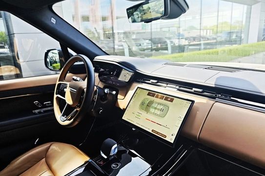 Land Rover Range Rover Sport D300 Dynamic HSE