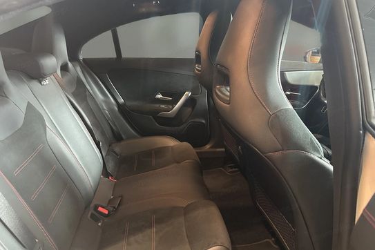 Mercedes CLA 180 mHEV AMG Line 7G-DCT