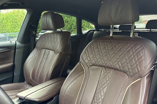 BMW Seria 6 640i Luxury Line