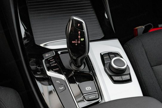 BMW X3 xDrive25d Advantage