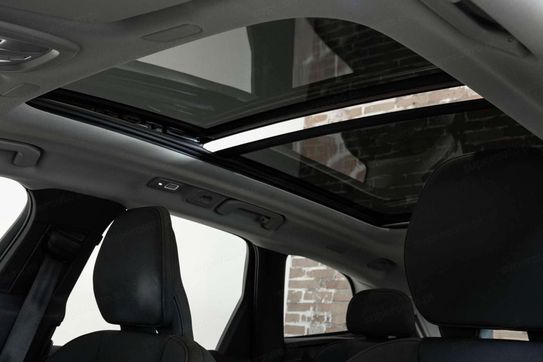 Volvo XC60 B5 AWD Ultra Dark