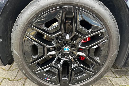 BMW iX M70 111.5kWh