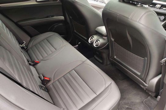 Alfa Romeo Stelvio Turbo Veloce Q4