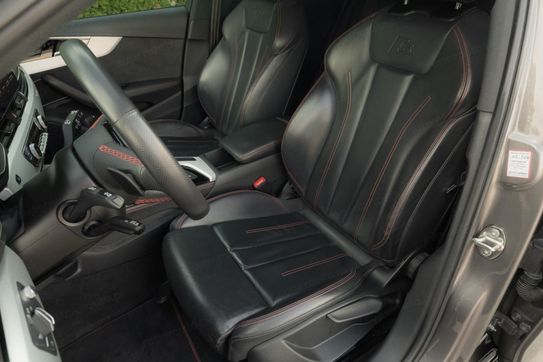 Audi A4 45 TFSI mHEV quattro S Line S tronic