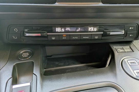 Opel Combo Kombi XL L2H1 Edition + EAT8 N1
