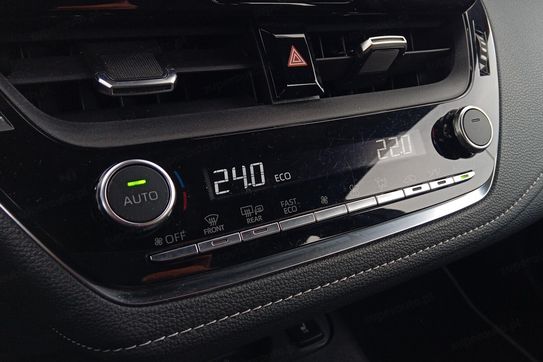 Toyota Corolla 1.8 Hybrid Comfort