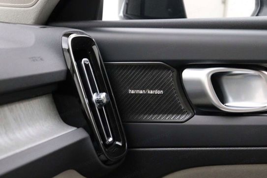 Volvo XC40 B3 Ultra Dark