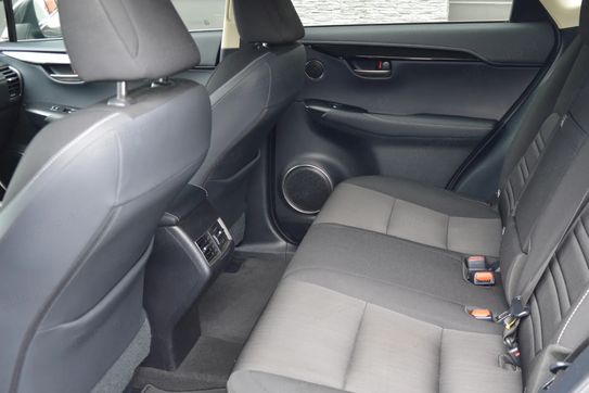 Lexus NX 300h 2.5 Hybrid