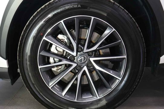 Lexus NX 350h Elegance 2.5 Hybrid AWD