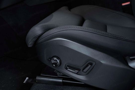 Volvo XC90 T8 AWD Plug-In Hybrid Ultra Bright 7os