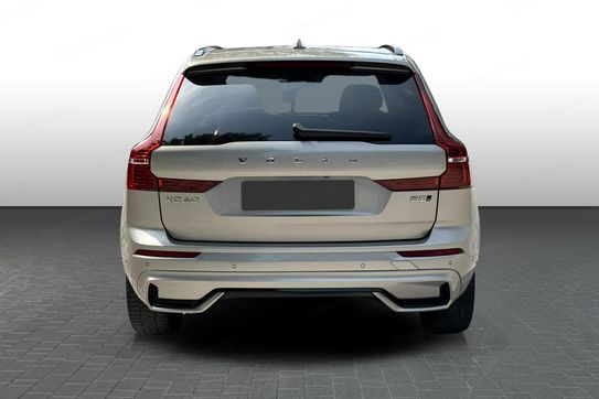Volvo XC60 B5 B AWD Plus Dark